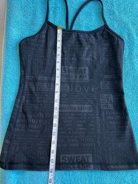 Lululemon black tanktop